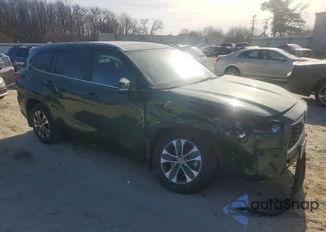 2023 Toyota Highlander L z USA, uszkodzony, nr VIN 5TDKDRBH2PS500236